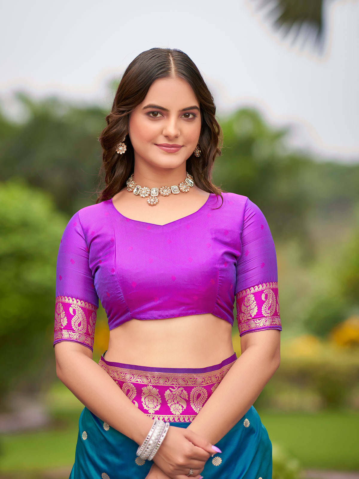 Peacock Blue & Magenta Pink Woven Jacquard Silk Saree with Blouse Piece