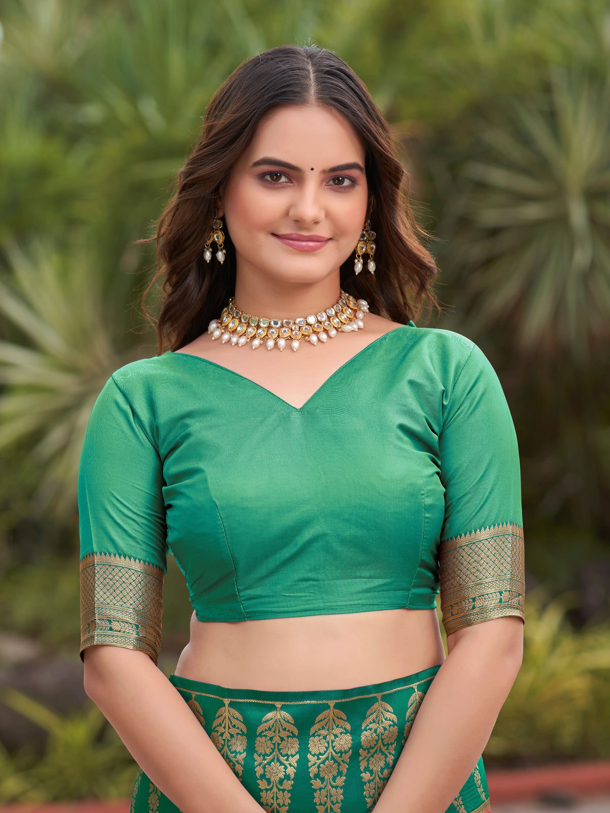 Coral Red & Emerald Green Woven Jacquard Silk Saree with Blouse Piece