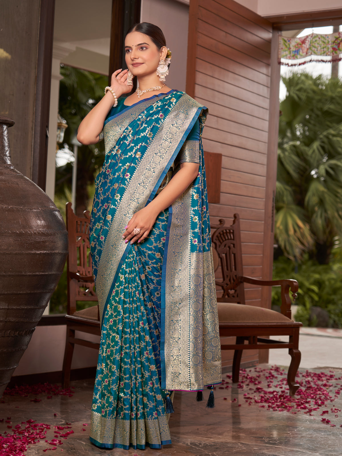 Teal Blue Floral Jaal Woven Jacquard Silk Saree with Blouse Piece