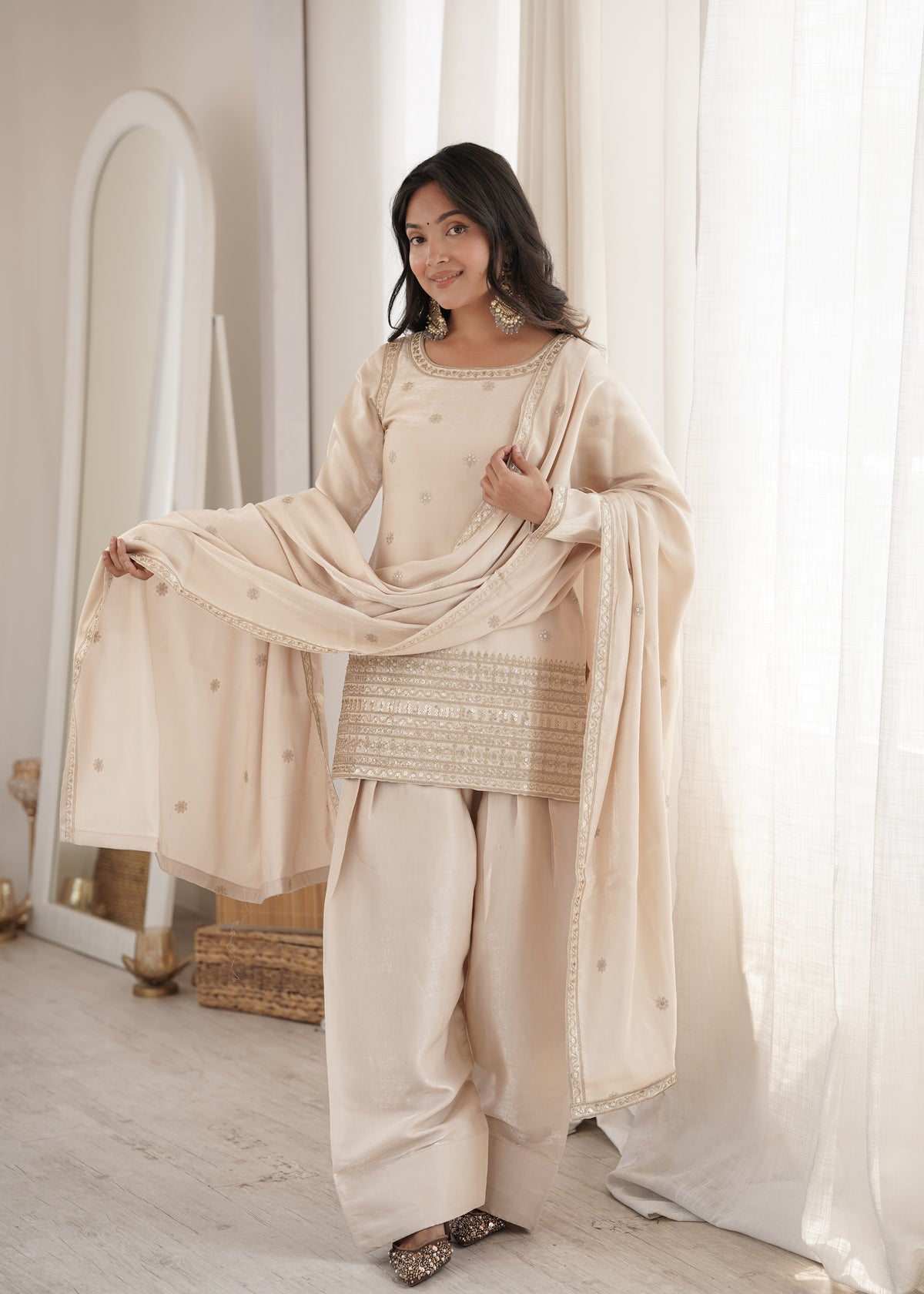 Glass Roman Silk Embroidered 3 Piece Farshi Shalwar Suit