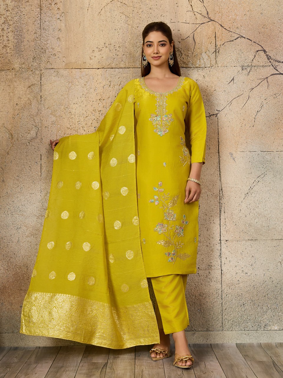 Beautiful Roman Glass Embroidered 3 Piece Kurta Pant Dupatta Set