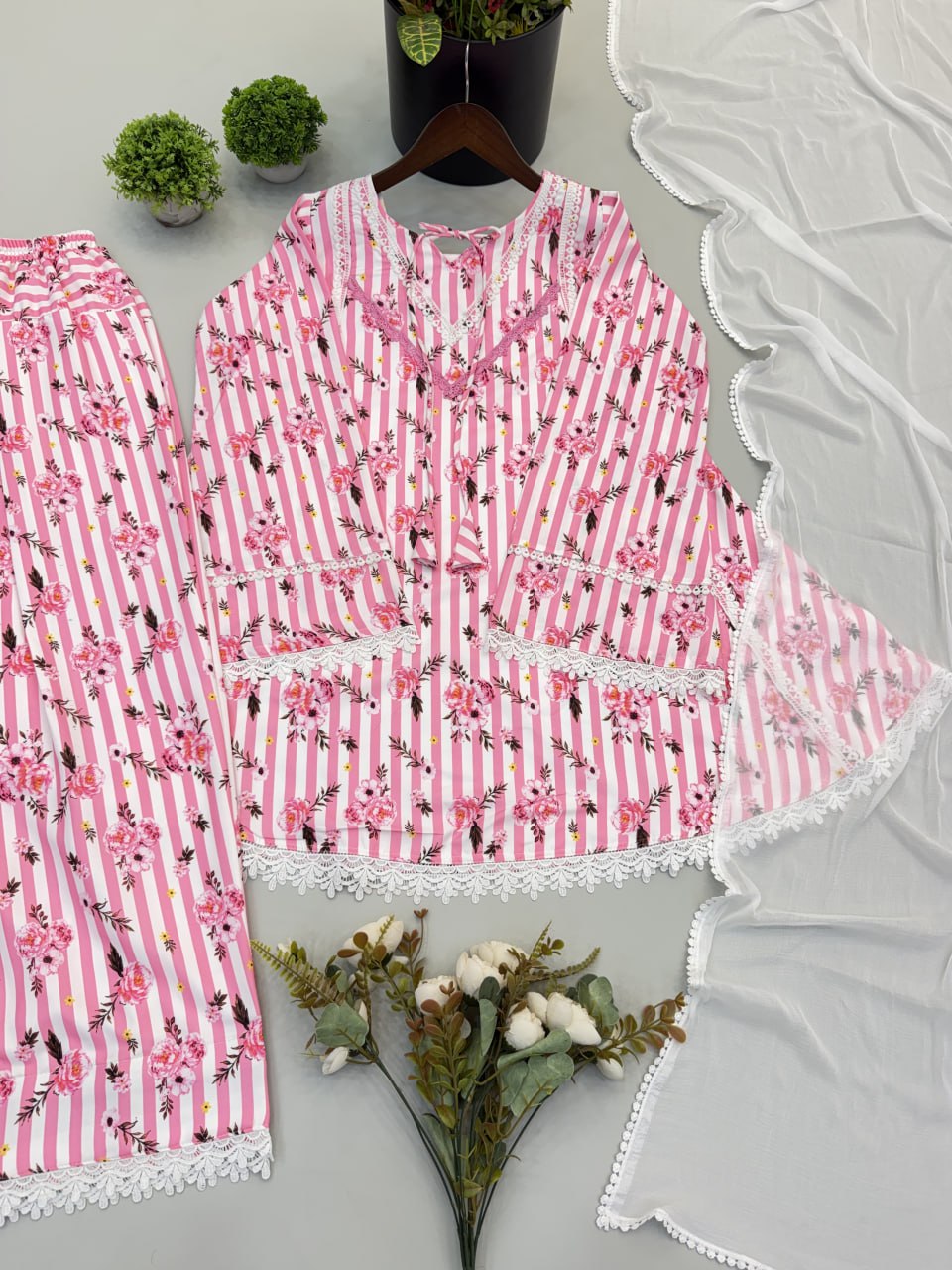 Women’s Pink Floral Stripe Natural Crepe  Short Kurti Farshi Pant Dupatta Set