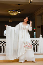 GorIvory White Fandi Silk Kurti Palazzo Dupatta Set